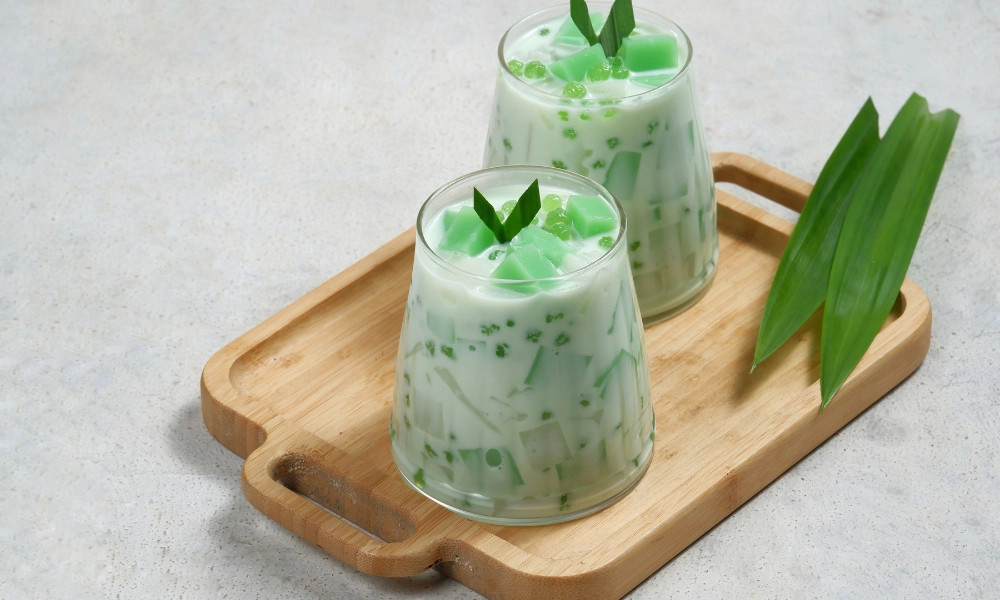 alt text: Sữa đậu xanh lá dứa