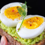 Ăn Chay Có Được Ăn Trứng Không? Giải Đáp Thắc Mắc Để Ăn Chay Đúng Cách