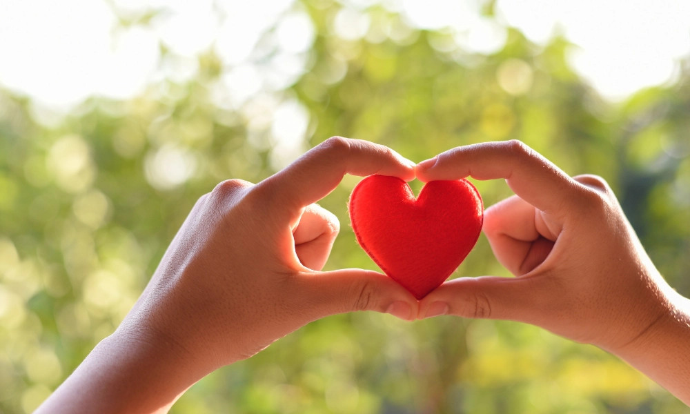 Hình ảnh người già bị đau đầu