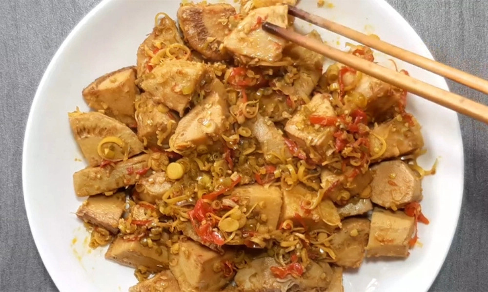 Mít kho sả ớt