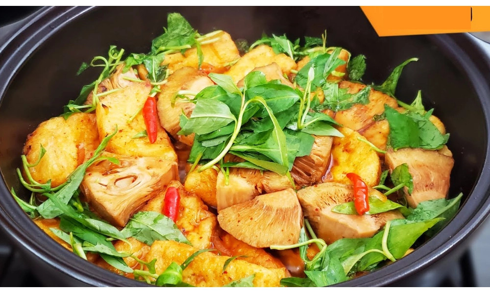 Mít kho tộ rau răm